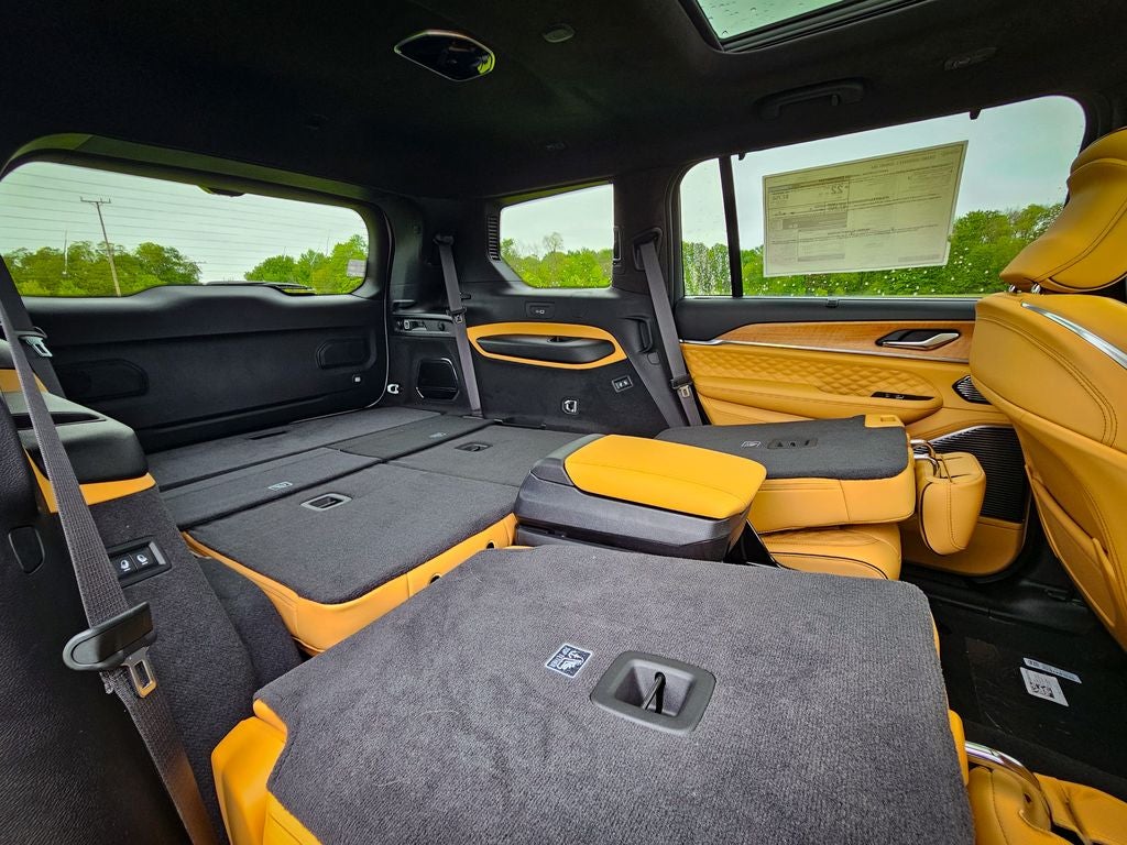 2026 Jeep Grand Cherokee GRAND CHEROKEE L SUMMIT 4X4