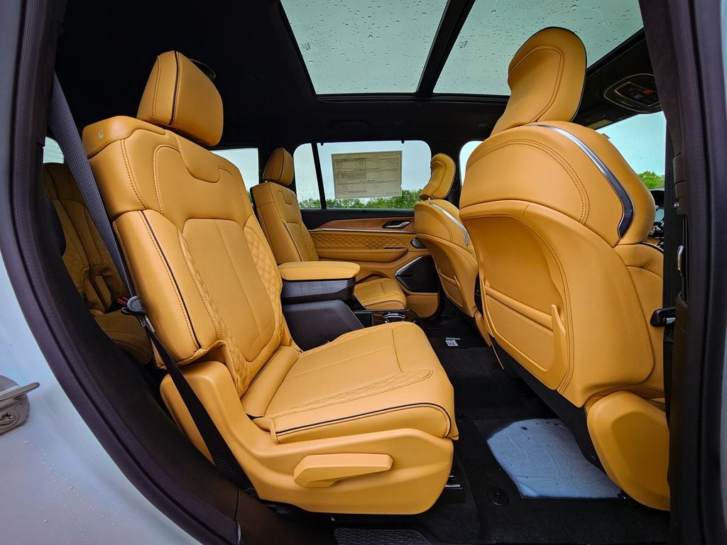 2026 Jeep Grand Cherokee GRAND CHEROKEE L SUMMIT 4X4