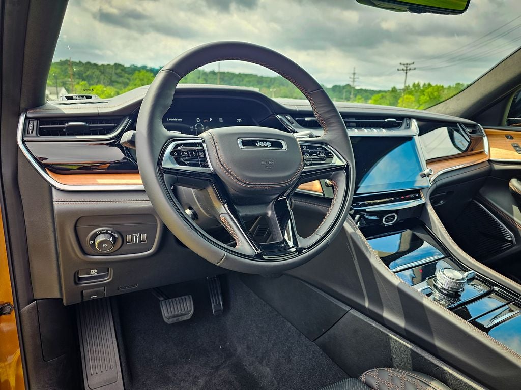 2026 Jeep Grand Cherokee GRAND CHEROKEE L SUMMIT 4X4