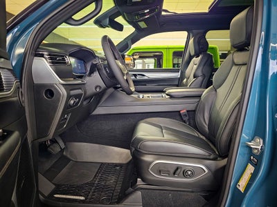 2026 Jeep Grand Wagoneer GRAND WAGONEER UPLAND 4X4