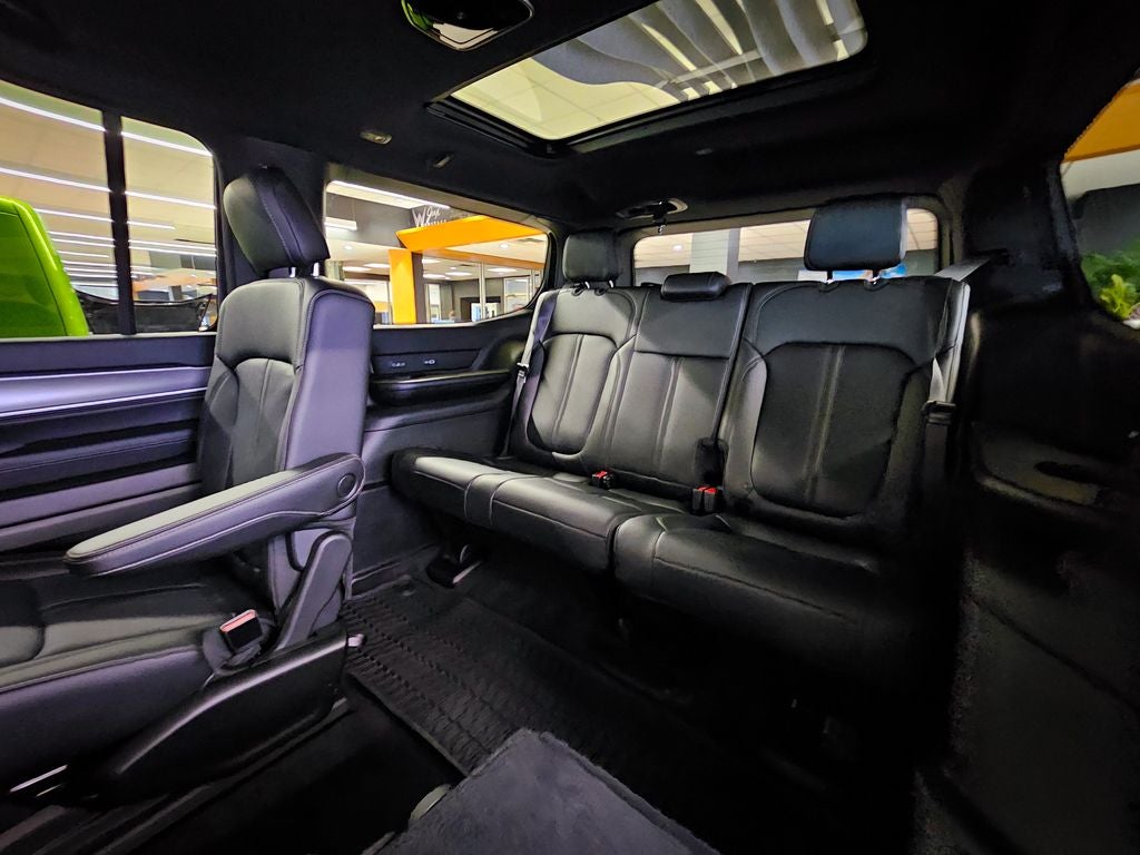 2026 Jeep Grand Wagoneer GRAND WAGONEER UPLAND 4X4