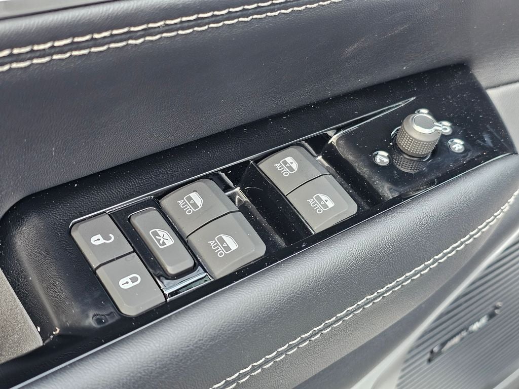 2026 Jeep Grand Wagoneer GRAND WAGONEER UPLAND 4X4