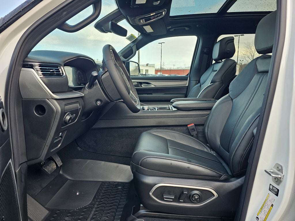 2026 Jeep Grand Wagoneer GRAND WAGONEER UPLAND 4X4