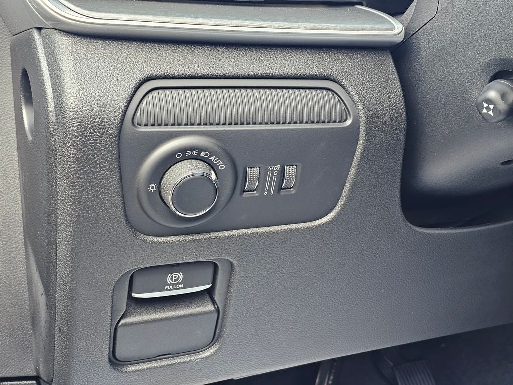 2026 Jeep Grand Wagoneer GRAND WAGONEER UPLAND 4X4