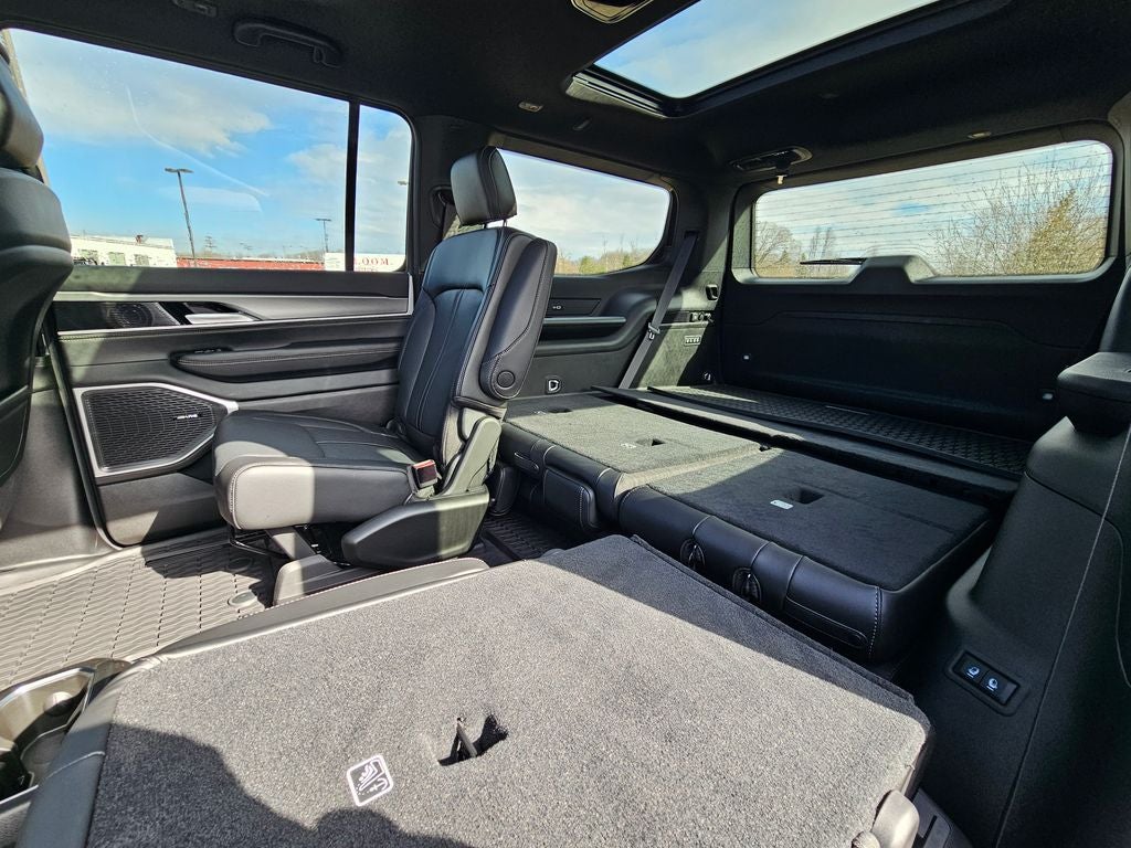 2026 Jeep Grand Wagoneer GRAND WAGONEER UPLAND 4X4