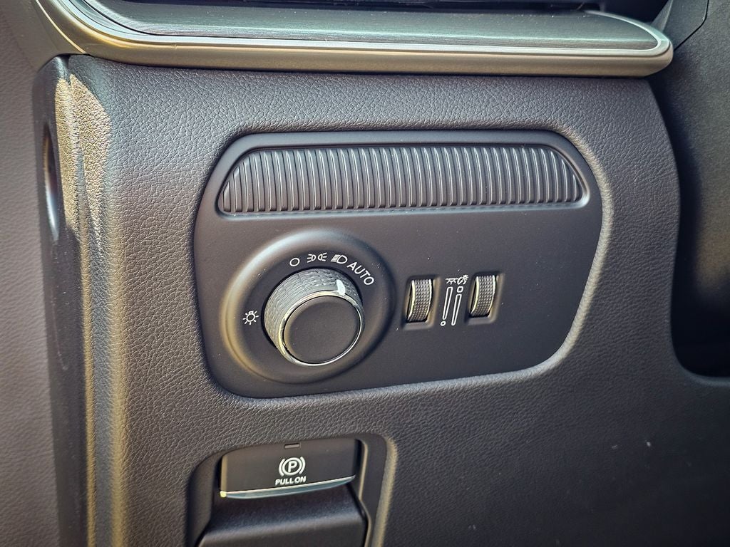 2026 Jeep Grand Wagoneer GRAND WAGONEER UPLAND 4X4