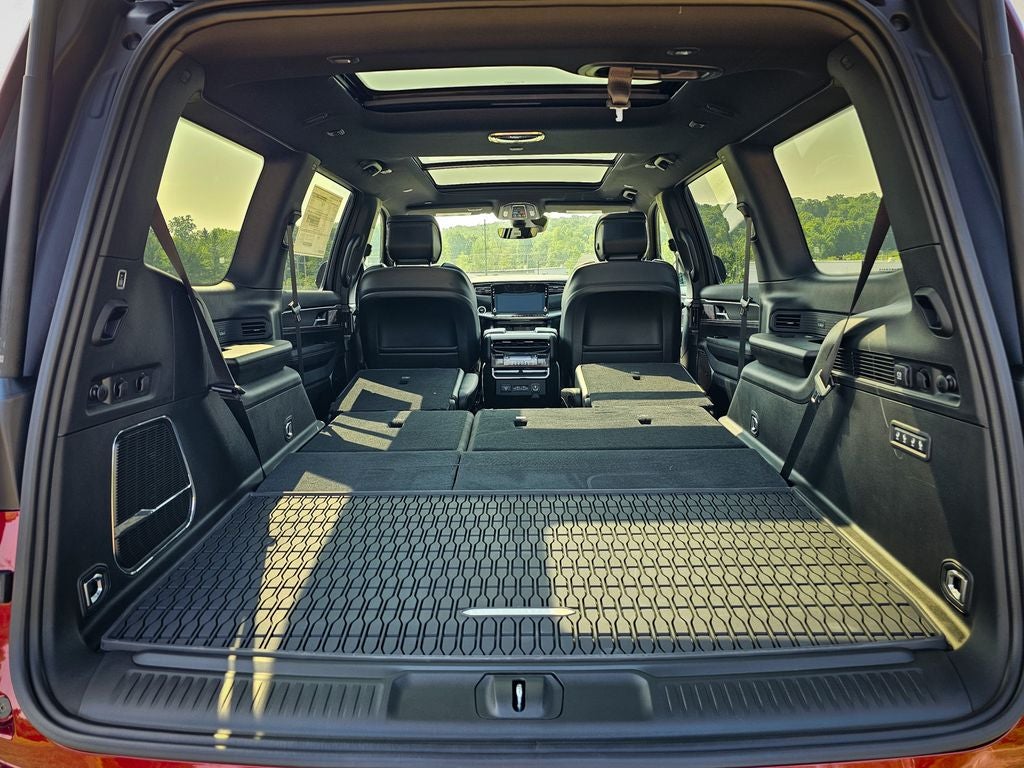 2026 Jeep Grand Wagoneer GRAND WAGONEER UPLAND 4X4