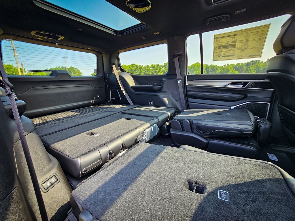 2026 Jeep Grand Wagoneer GRAND WAGONEER UPLAND 4X4
