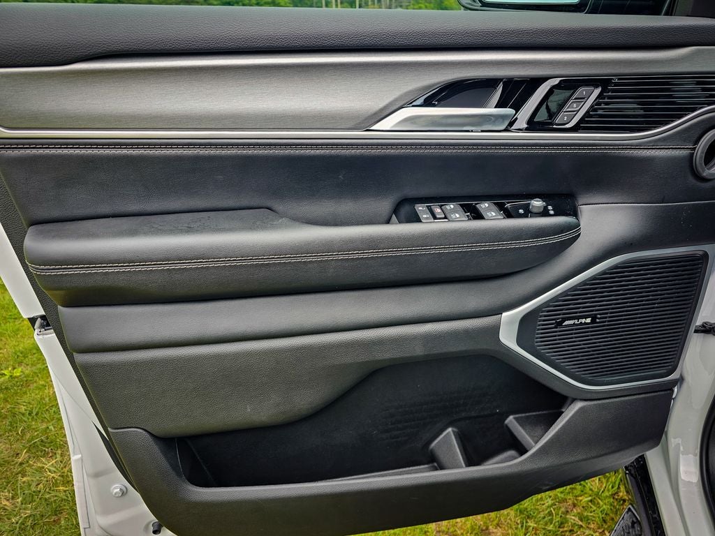 2026 Jeep Grand Wagoneer GRAND WAGONEER UPLAND 4X4