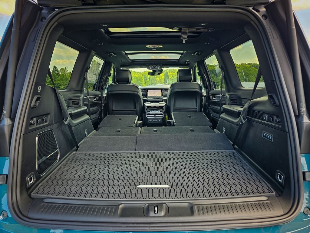 2026 Jeep Grand Wagoneer GRAND WAGONEER UPLAND 4X4