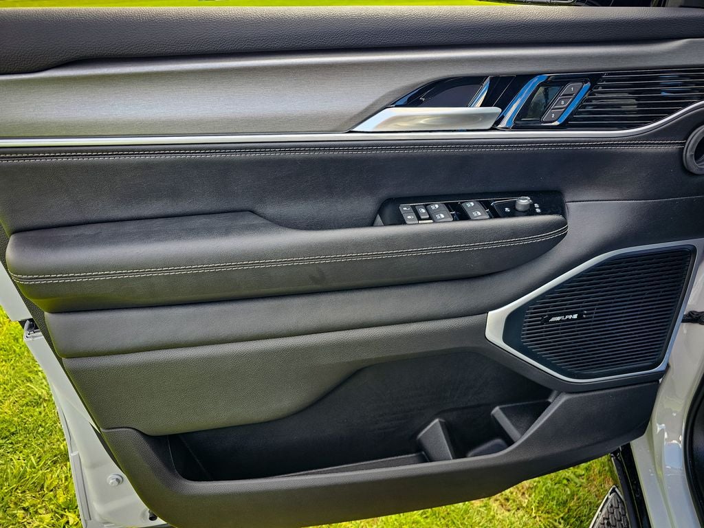 2026 Jeep Grand Wagoneer GRAND WAGONEER UPLAND 4X4