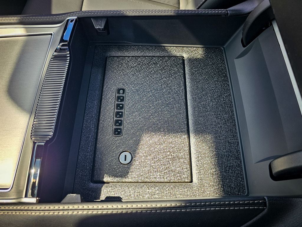 2026 Jeep Grand Wagoneer GRAND WAGONEER UPLAND 4X4