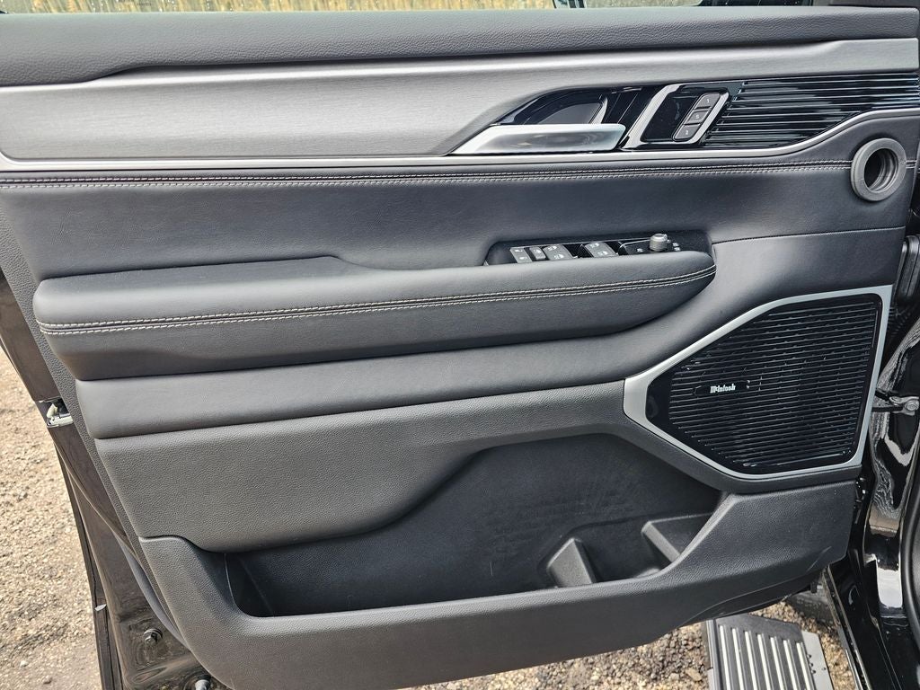 2026 Jeep Grand Wagoneer GRAND WAGONEER LIMITED RESERVE 4X4