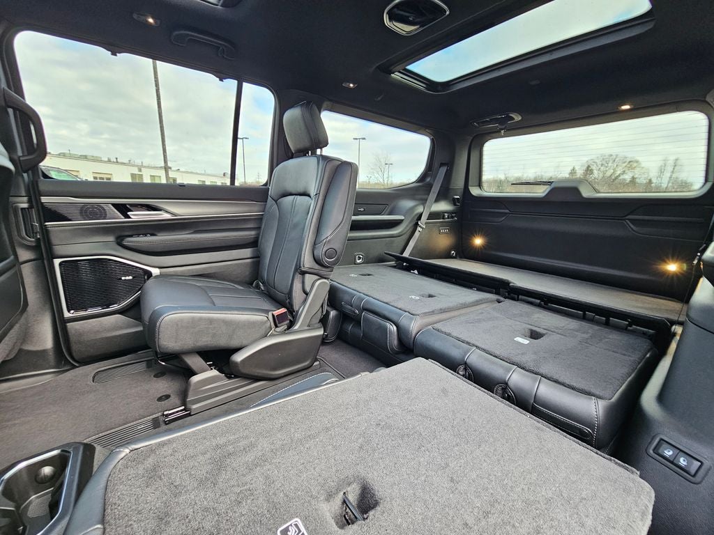 2026 Jeep Grand Wagoneer GRAND WAGONEER LIMITED RESERVE 4X4