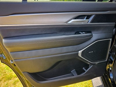 2024 Jeep Wagoneer Series II Carbide 4x4