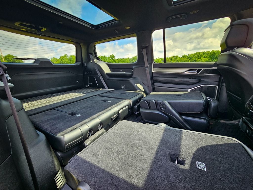 2024 Jeep Wagoneer Series II Carbide 4x4