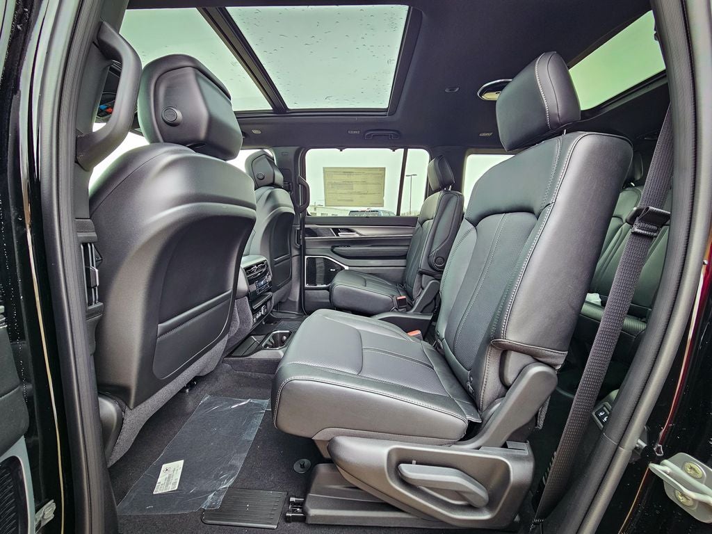 2026 Jeep Grand Wagoneer GRAND WAGONEER LIMITED RESERVE 4X4