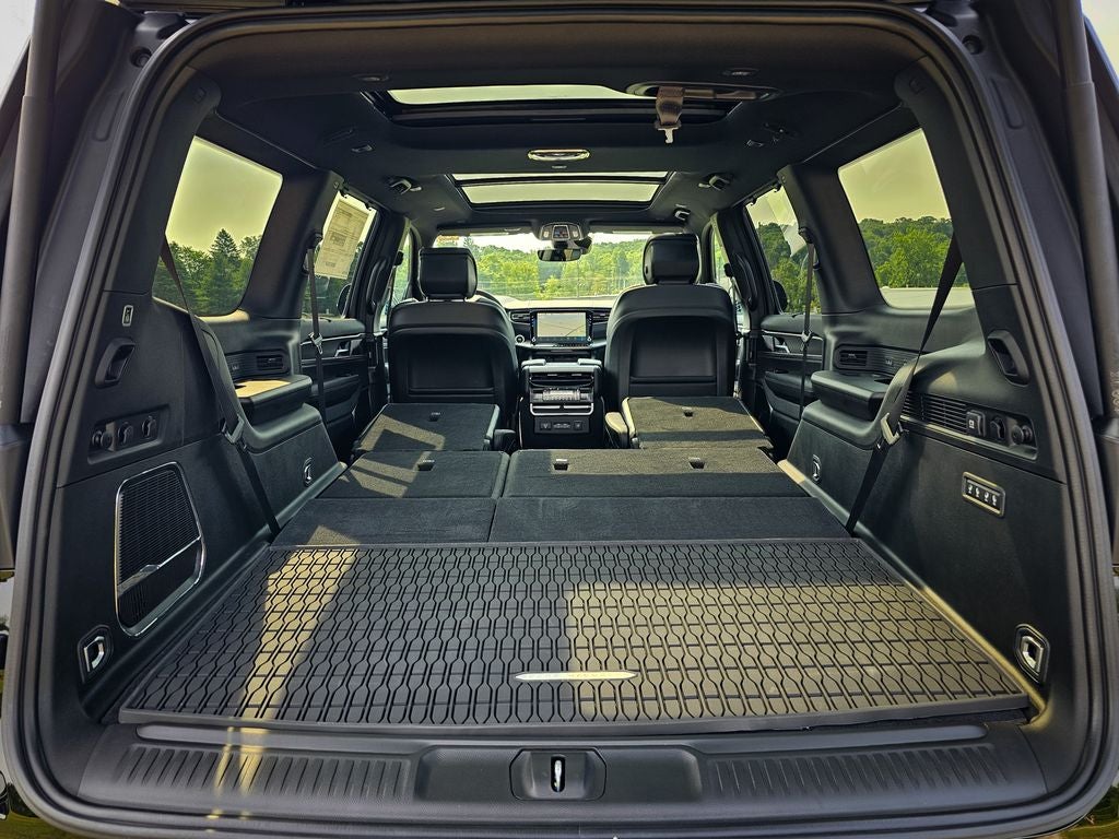 2026 Jeep Grand Wagoneer GRAND WAGONEER LIMITED RESERVE 4X4