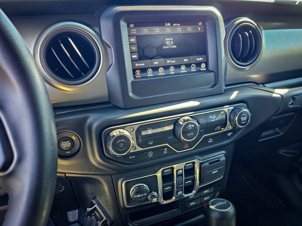 2021 Jeep Gladiator Willys 4x4