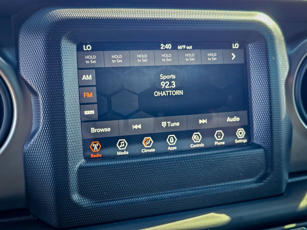 2021 Jeep Gladiator Willys 4x4