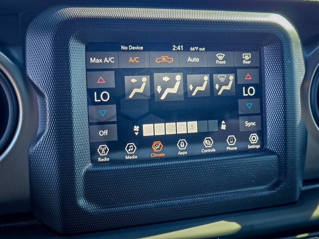 2021 Jeep Gladiator Willys 4x4