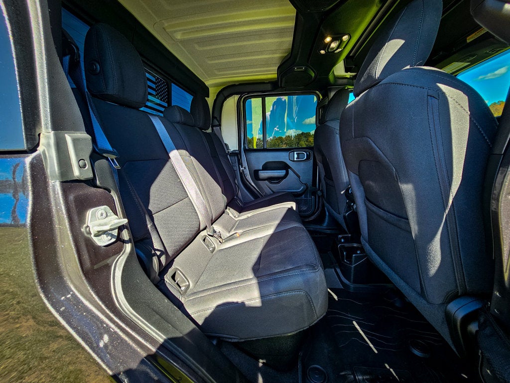2021 Jeep Gladiator Willys 4x4
