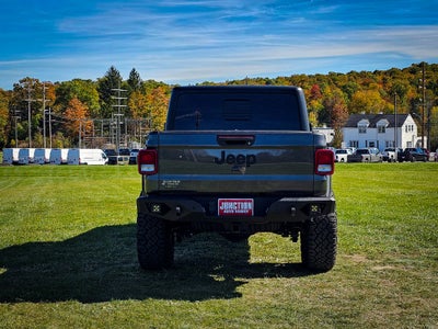 2021 Jeep Gladiator Willys 4x4