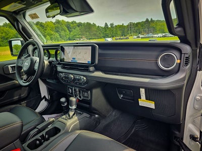 2026 Jeep Gladiator GLADIATOR SAHARA 4X4