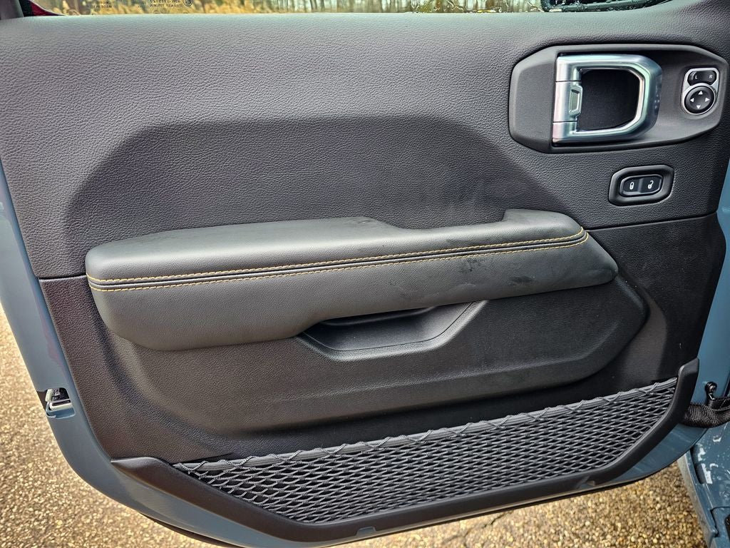 2026 Jeep Gladiator GLADIATOR SAHARA 4X4