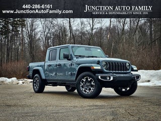 2026 Jeep Gladiator GLADIATOR SAHARA 4X4