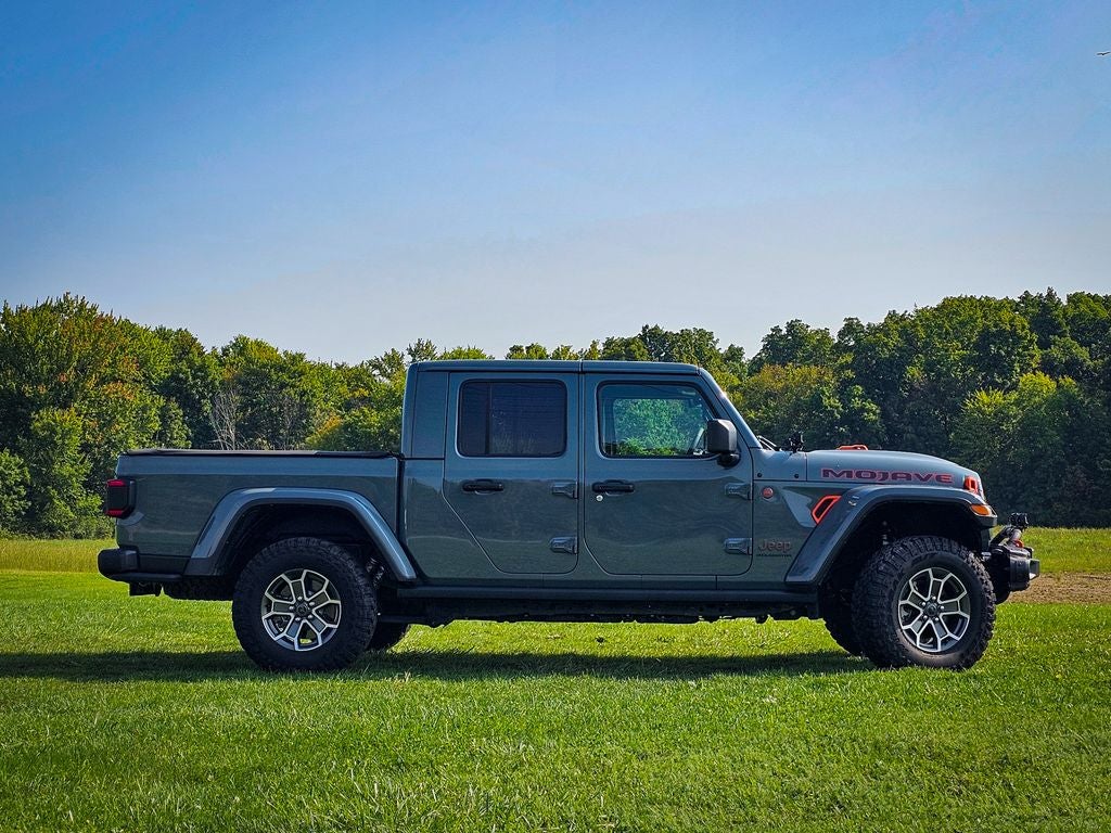 2025 Jeep Gladiator Mojave X
