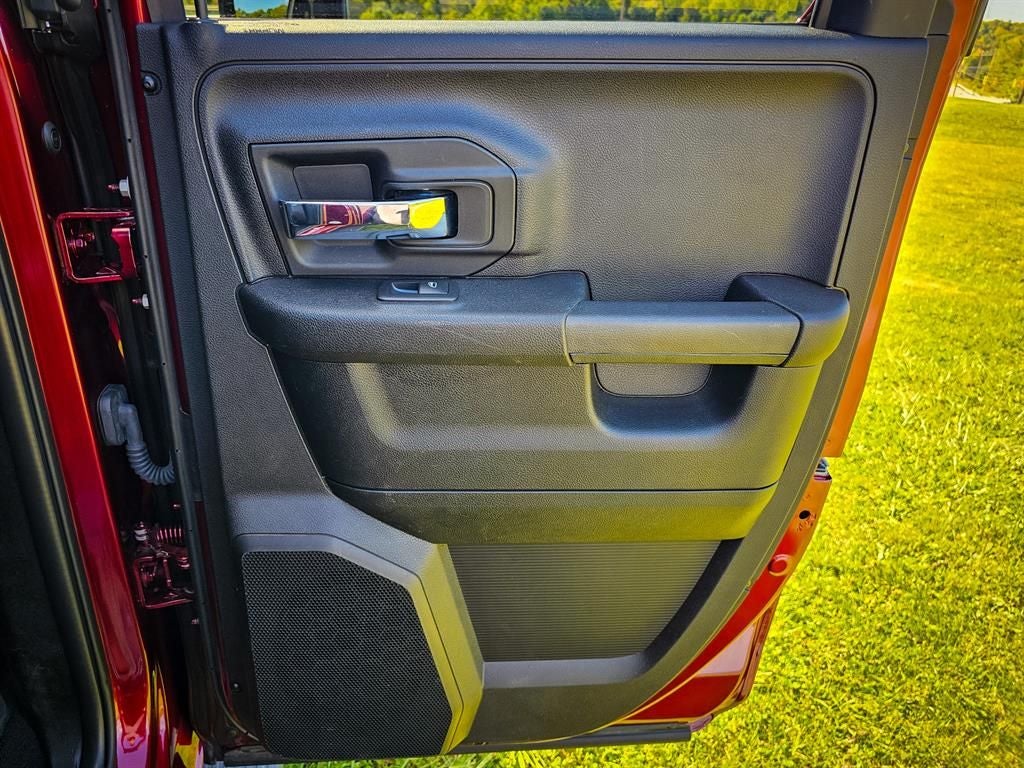 2021 RAM 1500 Classic Warlock Quad Cab 4x4 6'4' Box