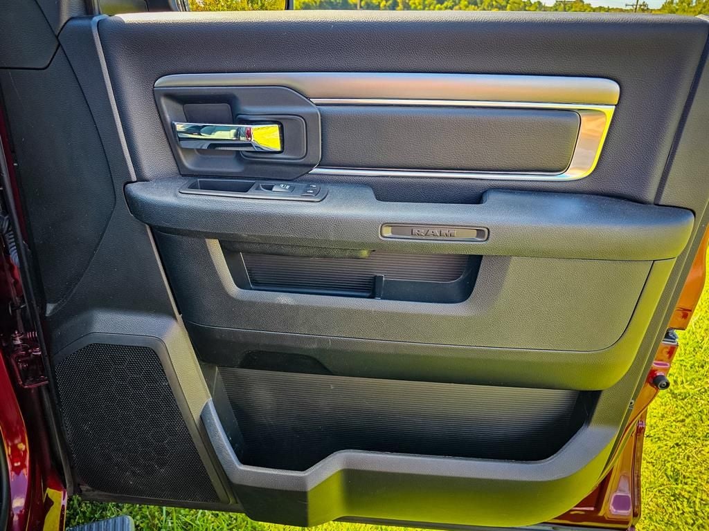 2021 RAM 1500 Classic Warlock Quad Cab 4x4 6'4' Box