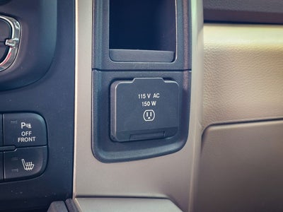 2017 RAM 1500 Big Horn Crew Cab 4x4 5'7' Box