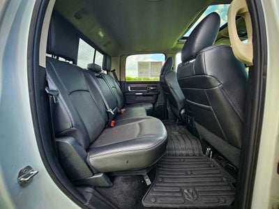 2017 RAM 1500 Laramie Crew Cab 4x4 5'7' Box