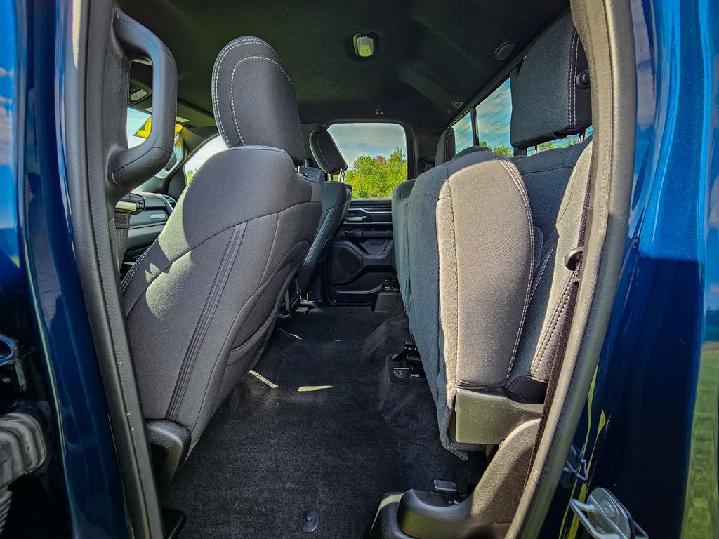 2022 RAM 1500 Big Horn Quad Cab 4x4 6'4' Box