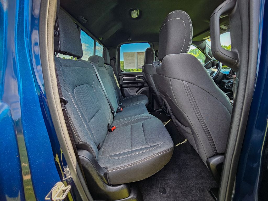 2022 RAM 1500 Big Horn Quad Cab 4x4 6'4' Box