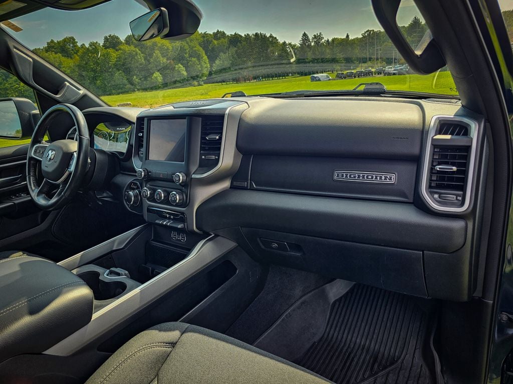 2022 RAM 1500 Big Horn Quad Cab 4x4 6'4' Box
