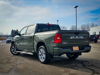 2025 RAM 1500 Big Horn Crew Cab 4x4 5'7' Box