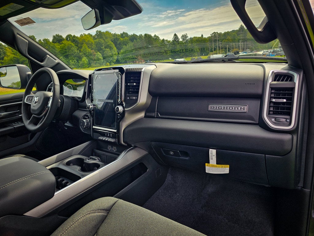 2027 RAM Ram 1500 RAM 1500 BIG HORN CREW CAB 4X4 5'7' BOX