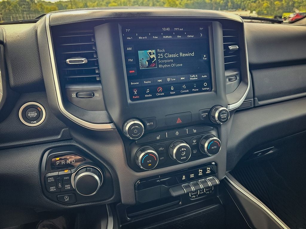 2020 RAM Ram 1500 Big Horn Crew Cab 4x4 5'7' Box