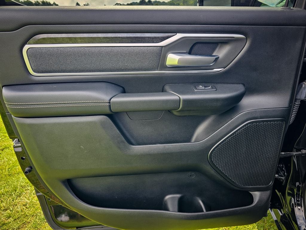 2020 RAM Ram 1500 Big Horn Crew Cab 4x4 5'7' Box