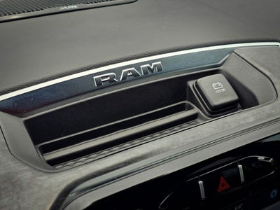 2024 RAM 1500 Big Horn Crew Cab 4x4 5'7' Box