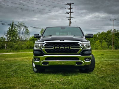 2024 RAM 1500 Big Horn Crew Cab 4x4 5'7' Box