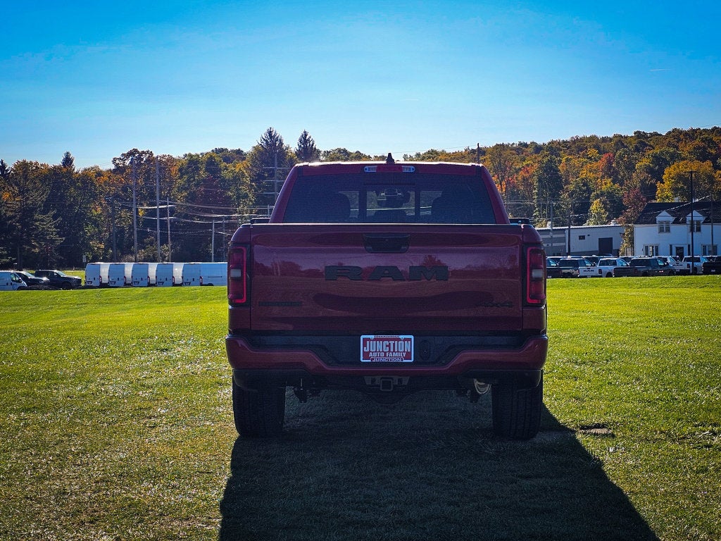 2027 RAM Ram 1500 RAM 1500 BIG HORN CREW CAB 4X4 5'7' BOX
