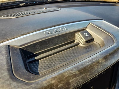 2021 RAM 1500 Big Horn Crew Cab 4x4 5'7' Box