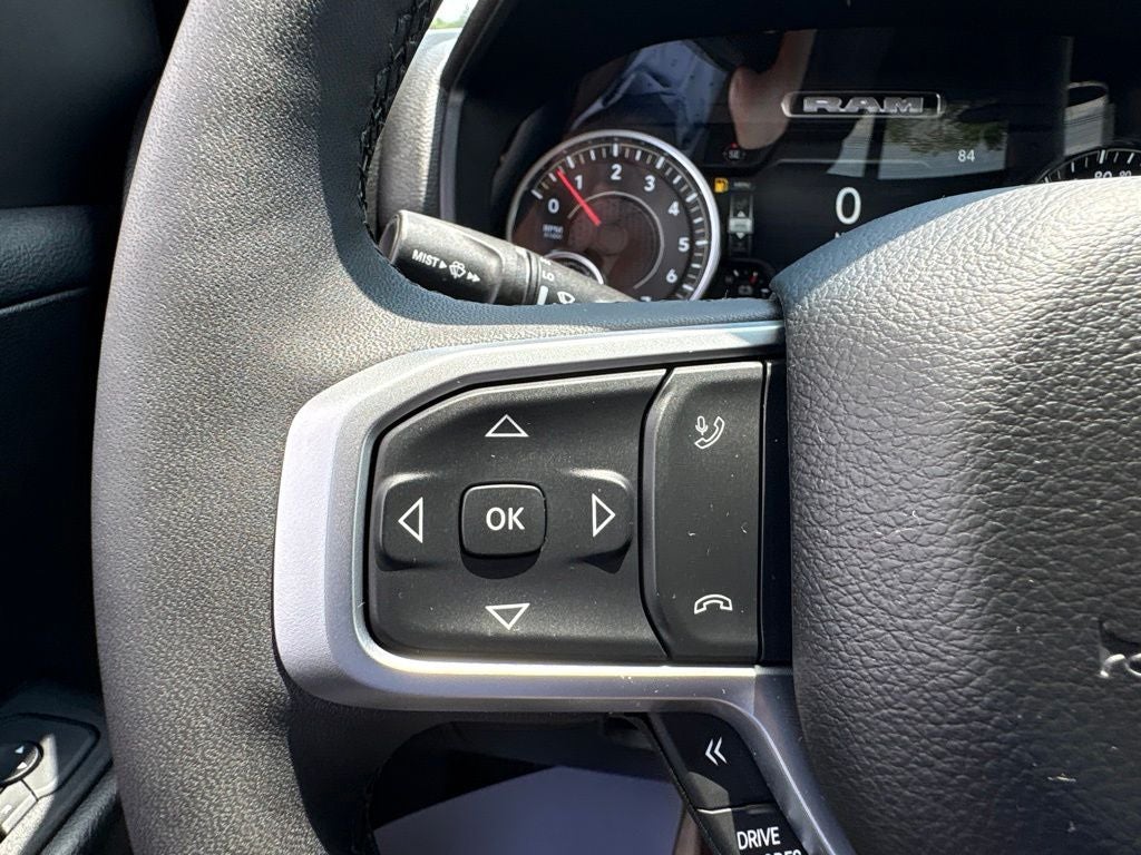 2025 RAM 1500 Big Horn Crew Cab 4x4 5'7' Box