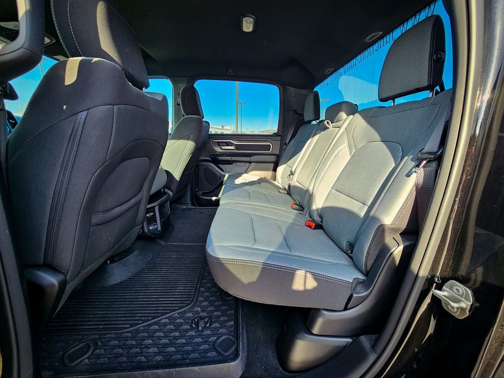 2023 RAM 1500 Big Horn Crew Cab 4x4 5'7' Box