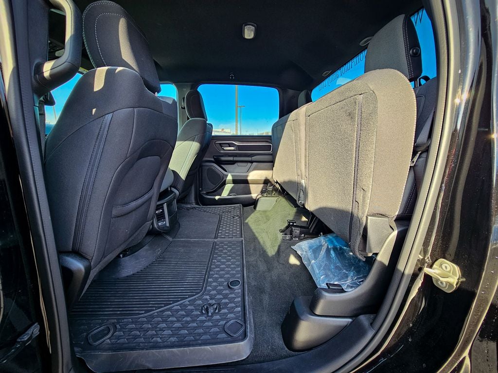 2023 RAM 1500 Big Horn Crew Cab 4x4 5'7' Box