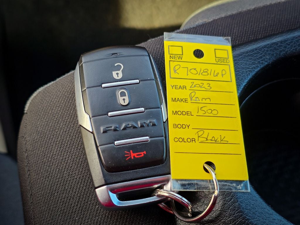2023 RAM 1500 Big Horn Crew Cab 4x4 5'7' Box